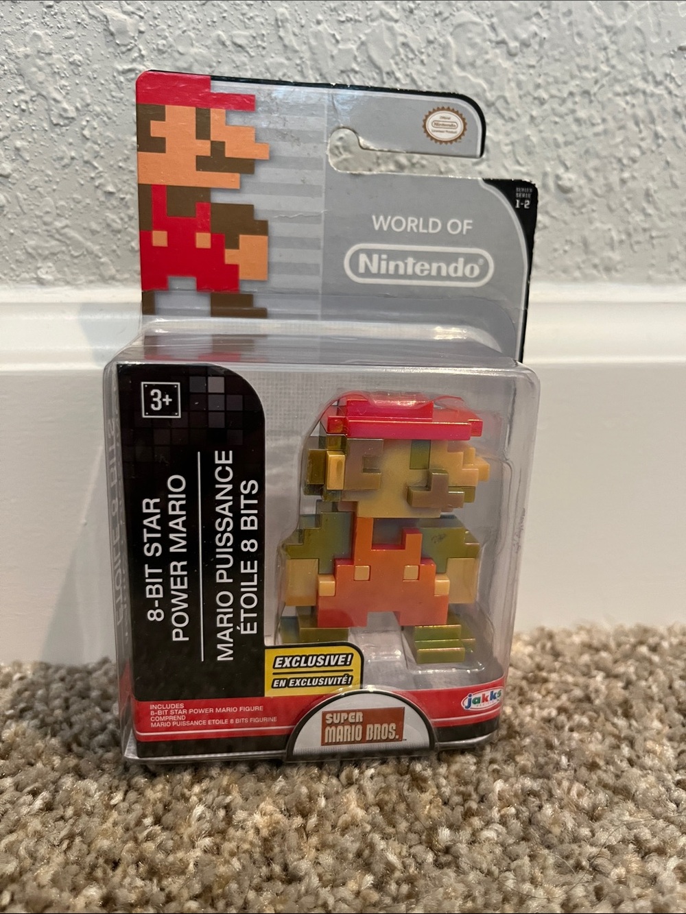 Jakks Pacific World of Nintendo 8-Bit Star Power Mario 2.5-Inch Action Figure